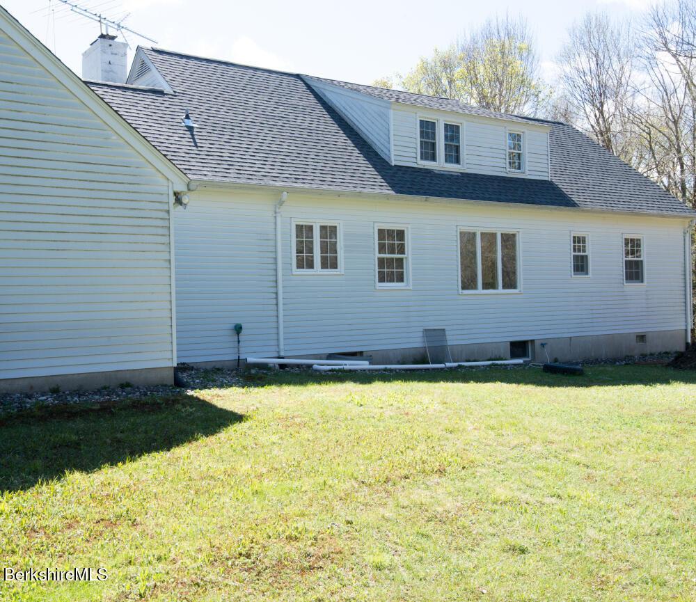 Image 4: Back of home