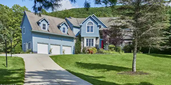 421 Swamp Rd
