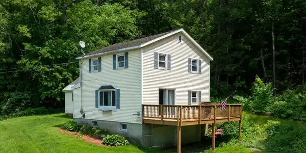 901 State Rd
