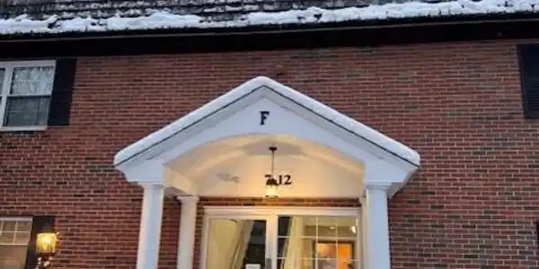 260 Pittsfield Rd