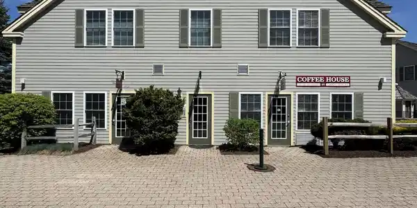 37 Corey Rd