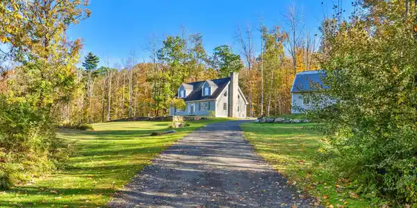 62 Hill Heights Rd