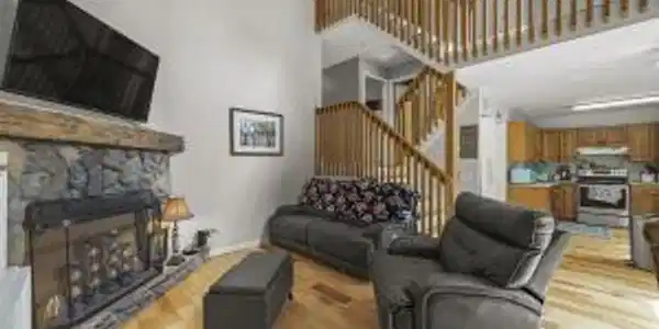 Image 4: Condo4