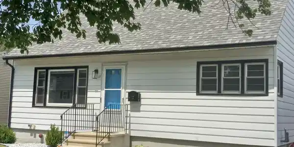 17 Crane Ave