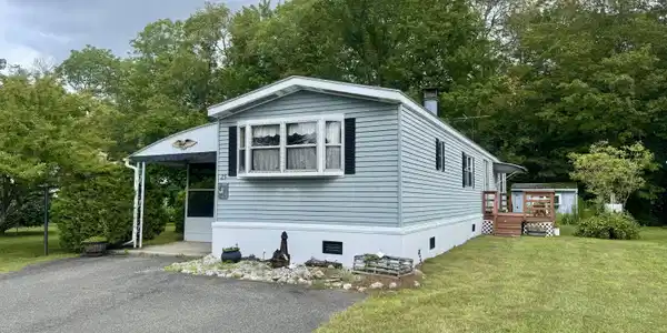 25 Country Rd