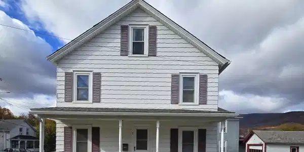 1 Godek St