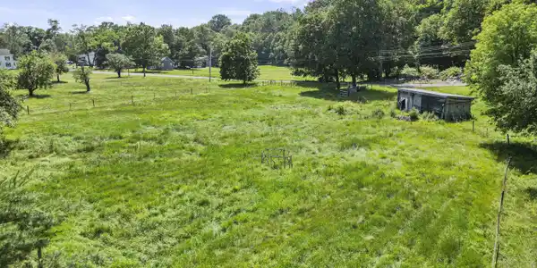 Image 2: 10 Aerial View