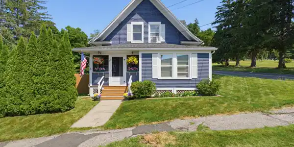 55 Fuller St