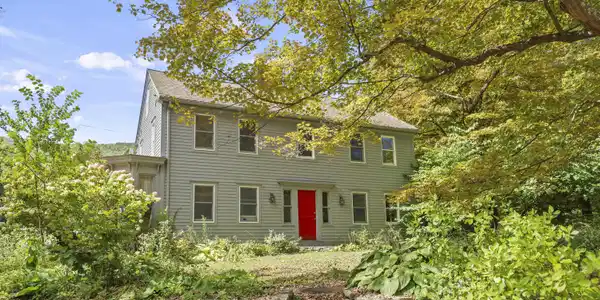 276 Great Barrington Rd