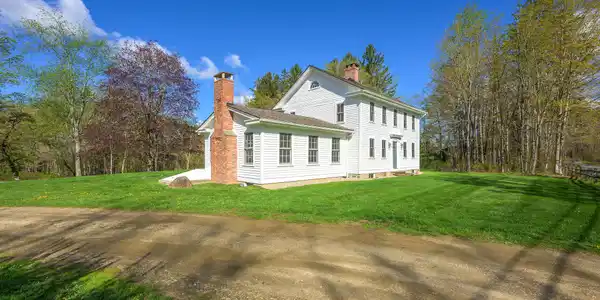 Image 4: EAST FACADE