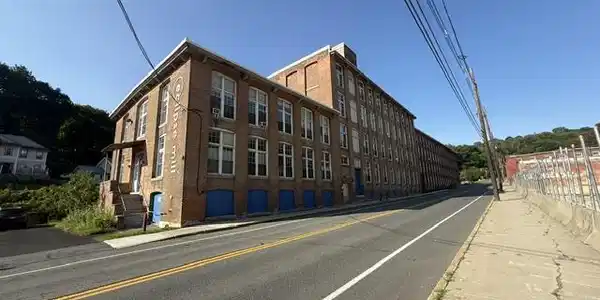 Image 3: Union St. view of Eclipse Mill