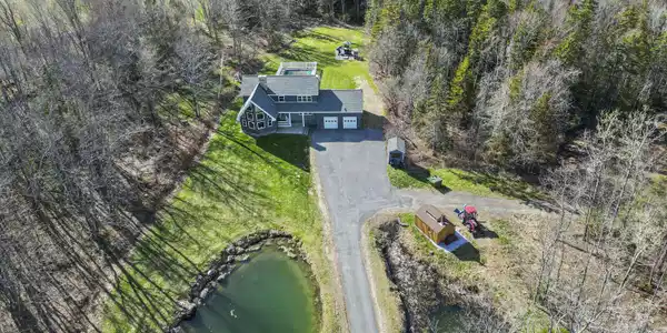141 Griffin Hill Rd