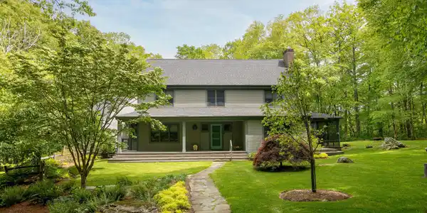 360 Brush Hill Rd