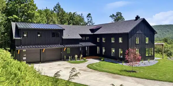 40 E Alford Rd
