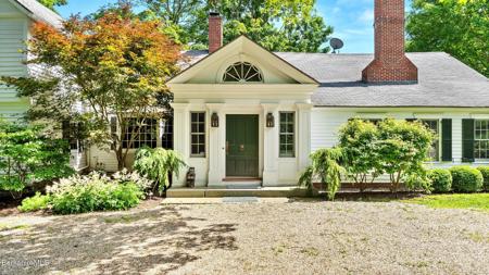 381 Sheffield-Egremont Rd