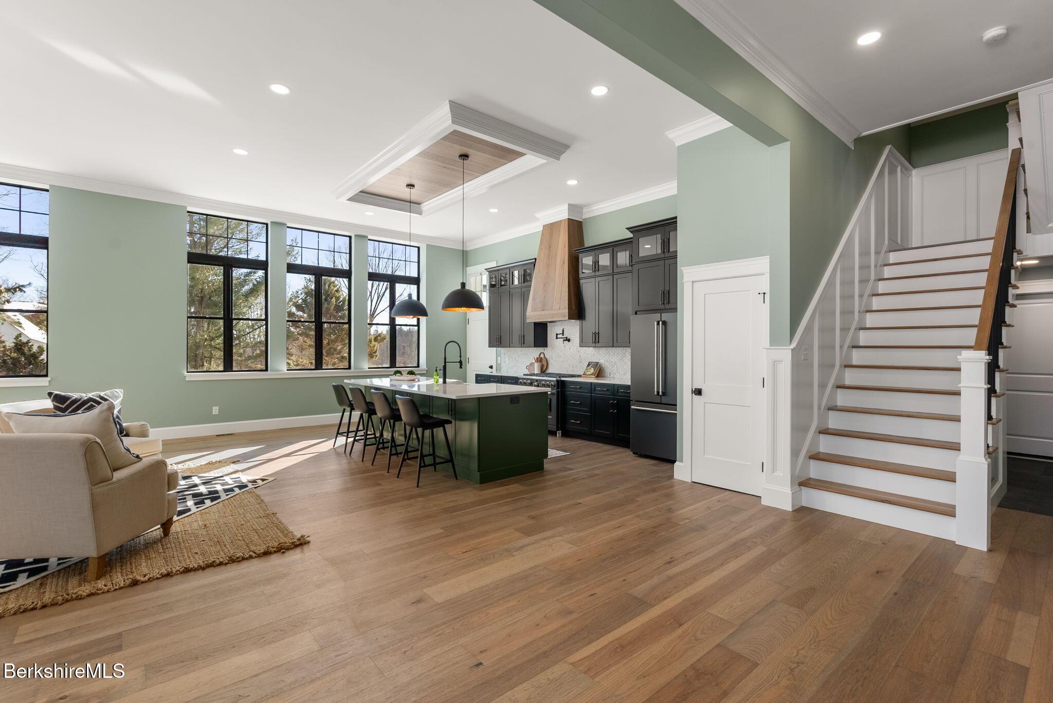 Image 3: Image (36 of 53)