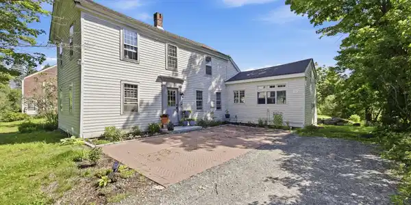 162 Skyline Trail