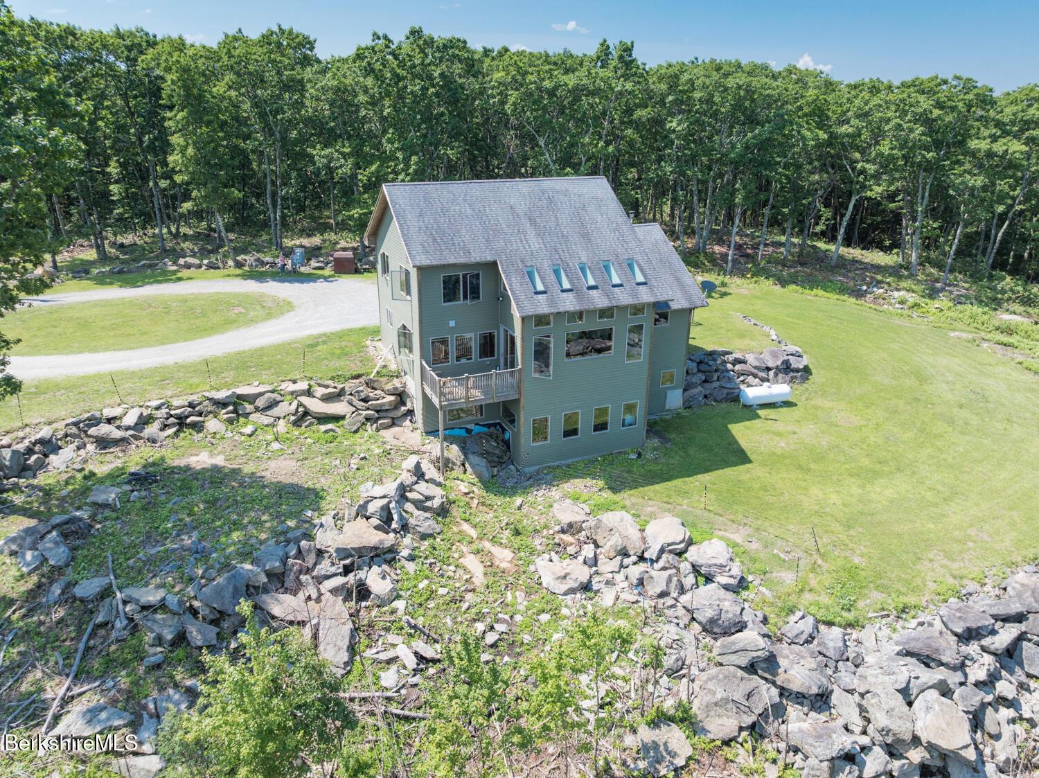 Image 4: 26A-Stonebridge-Way-Lee-MA-521