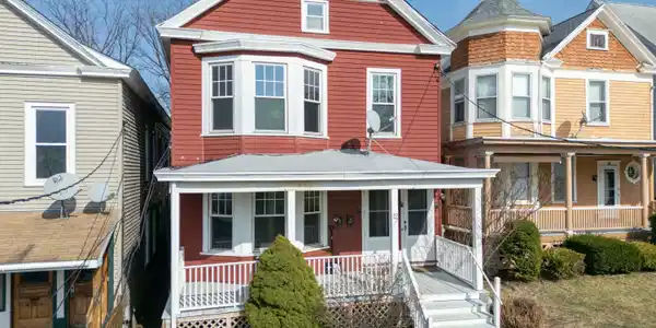 12 McKinstry Place