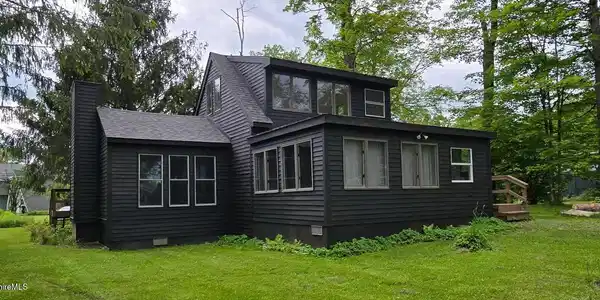 129 Shore Rd