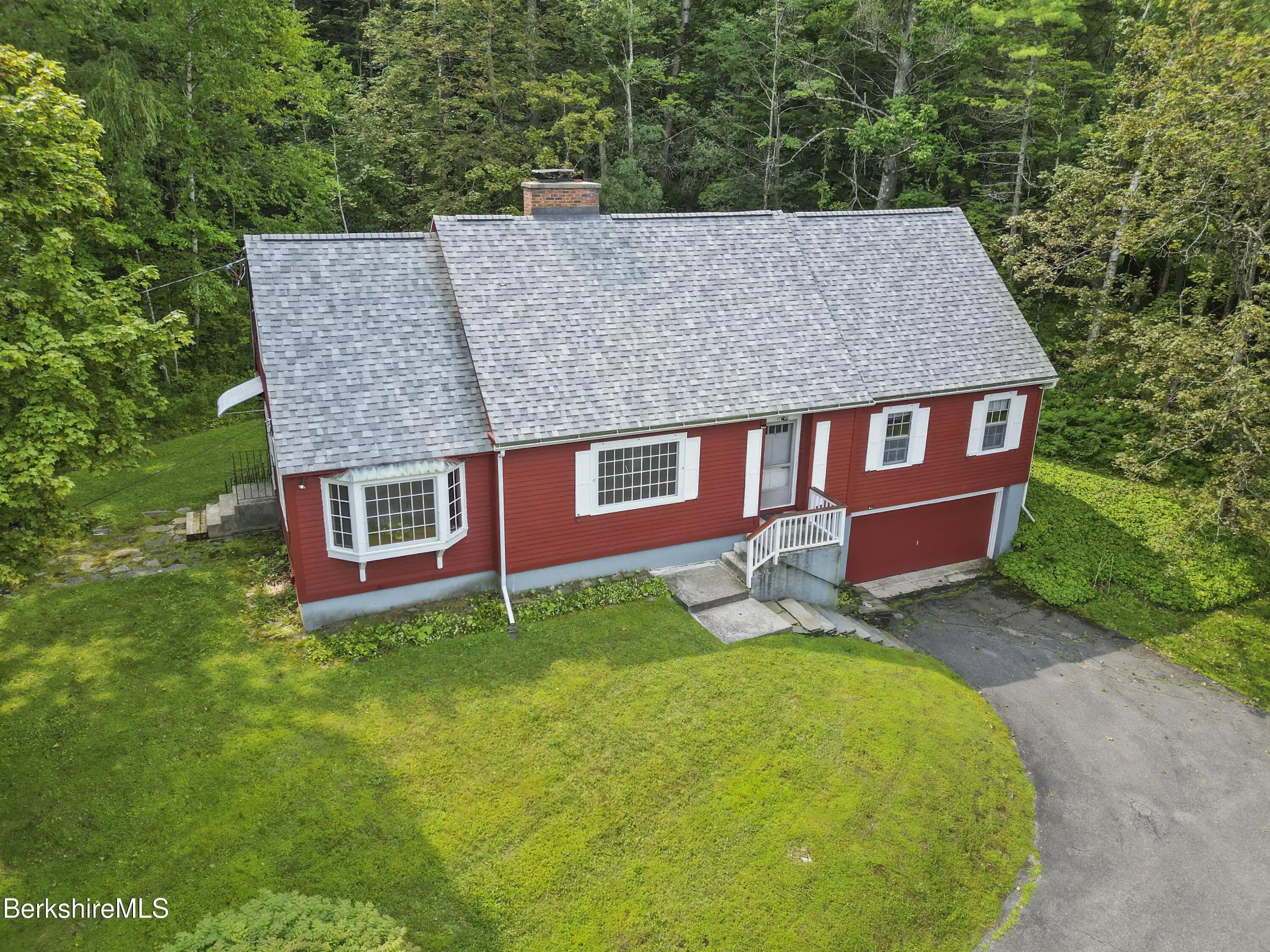 Image 1: Country Charm