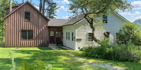 18 South Beech Plain Rd