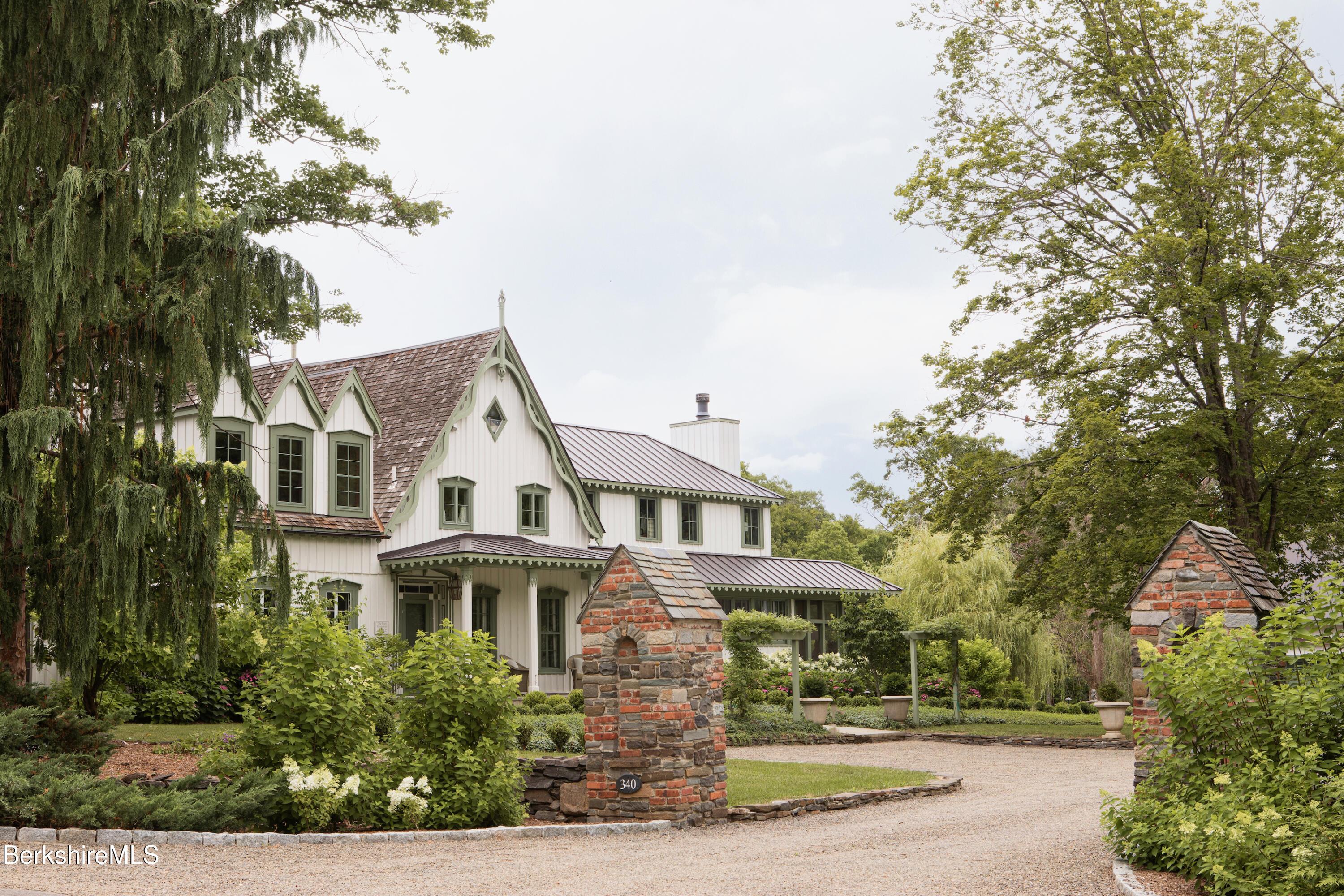 Image 2: Peary Homestead Sothebys - 2