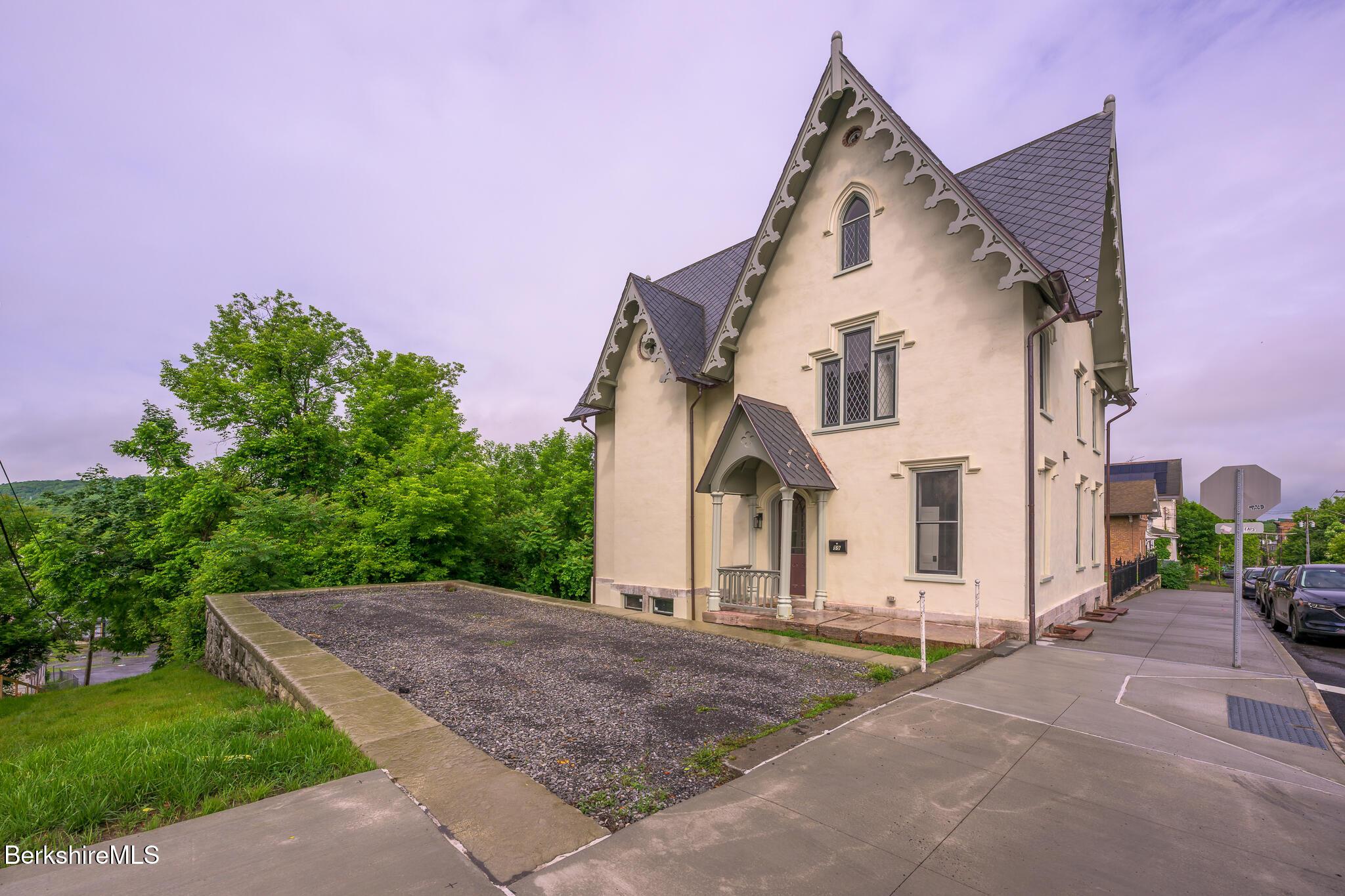 Image 1: Side Ext