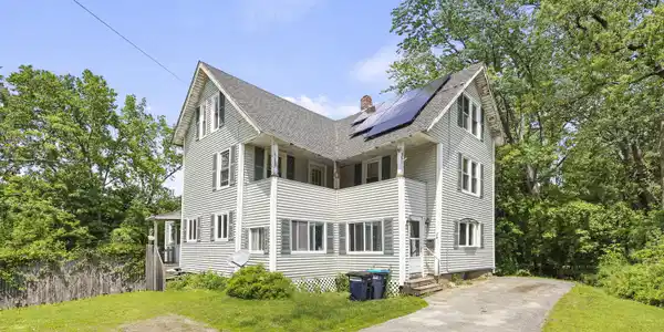 26 Crosier Ave