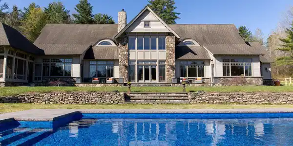 27 Hemlock Hill Rd