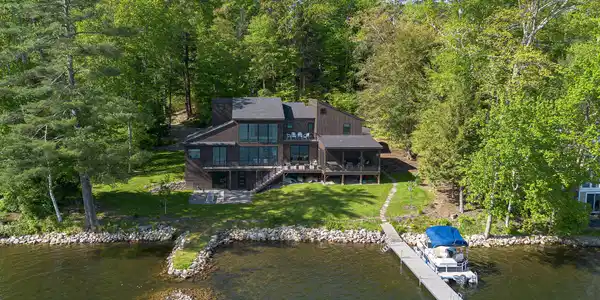 114 Downs Rd