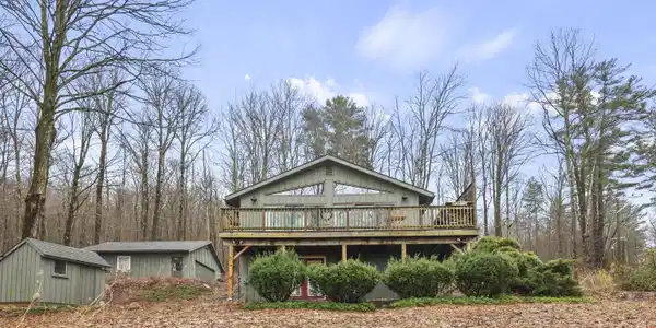 15 Reservoir Rd