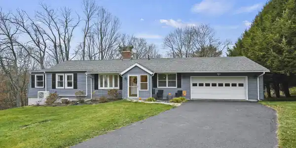 20 Westview Rd
