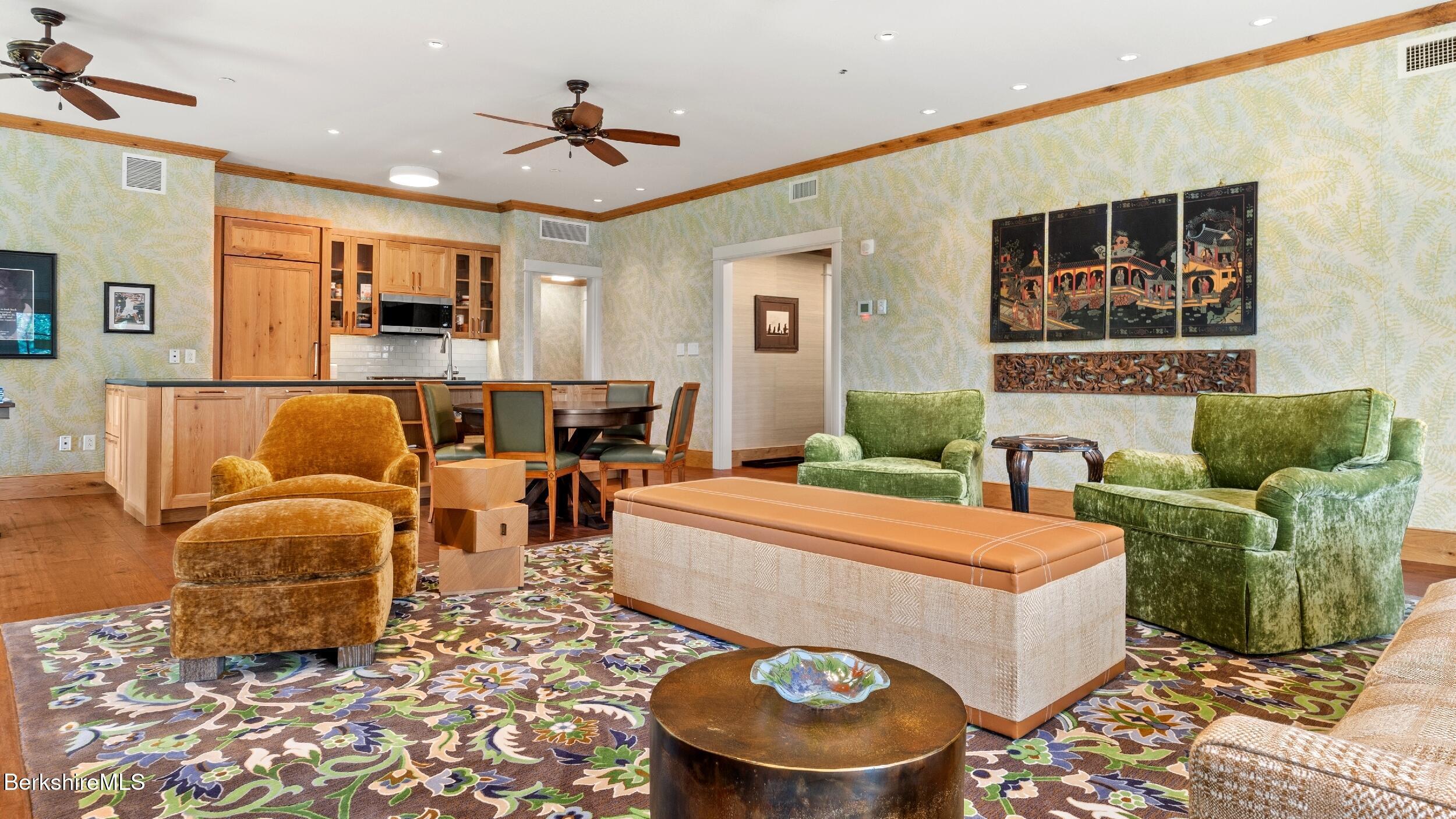 Image 2: Living Room