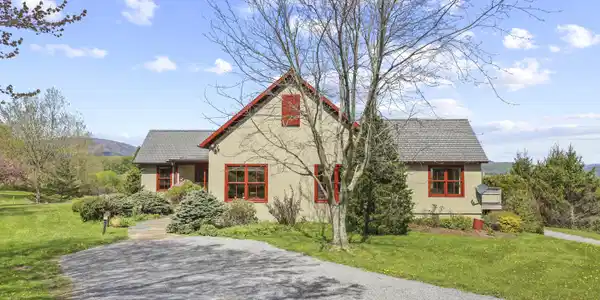 821 Pattison Rd