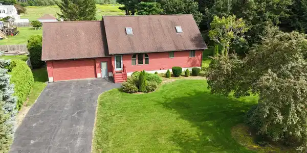 Image 2: DJI_20260819152753_0259_D