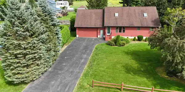 Image 3: DJI_20260819152702_0257_D