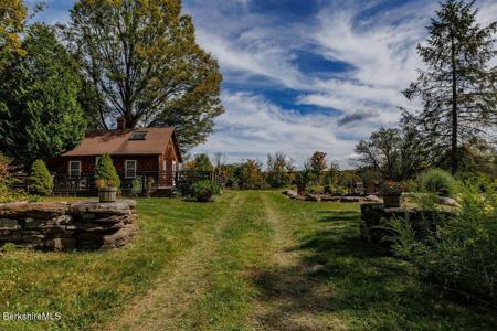 496 New Marlboro-Southfield Rd