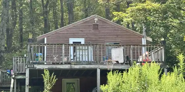 312 King Richard Dr