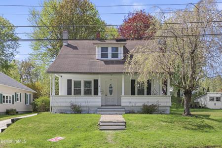 34 Upton St
