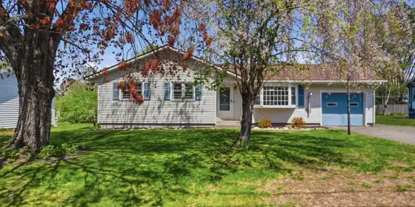 22 Quirico Dr