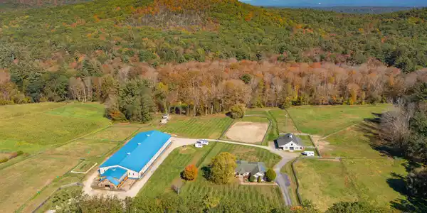200 Easthampton Rd