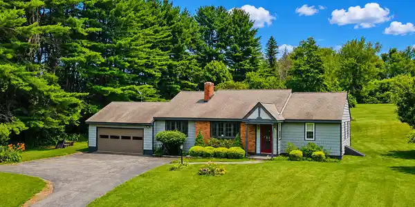 205 Golden Hill Rd