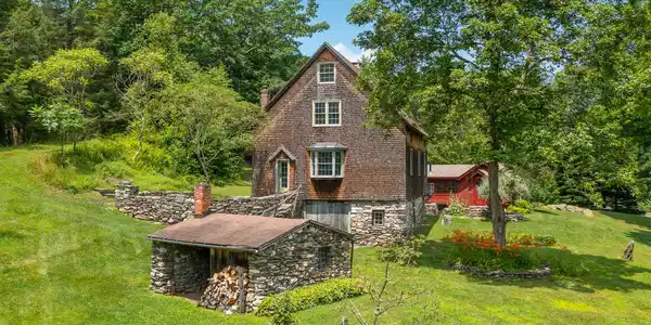293 East Rd