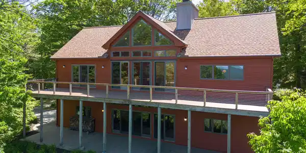 Image 3: 0006-Exterior