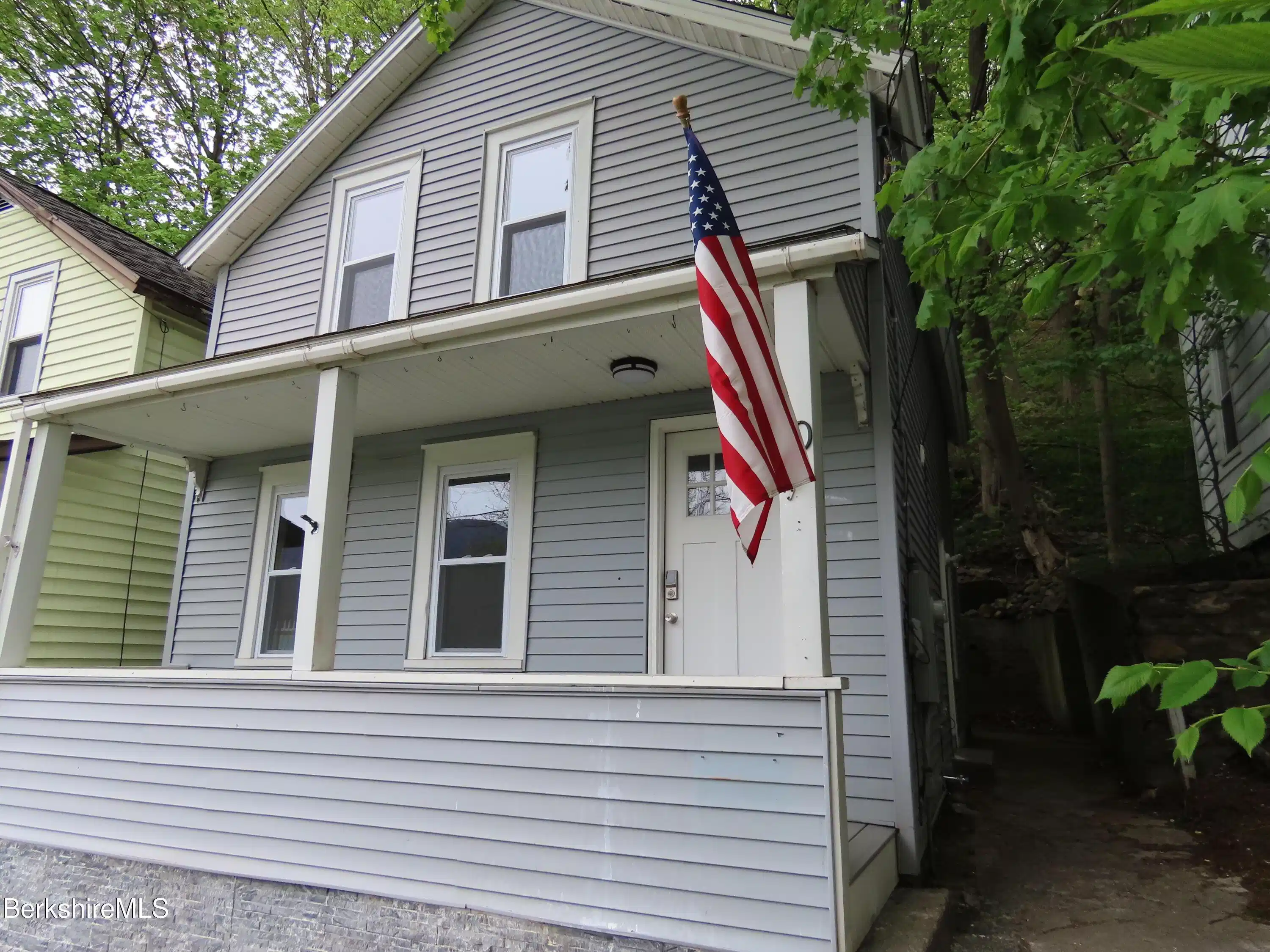 Image 1: front