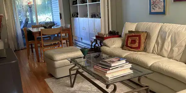 Image 2: Living Room