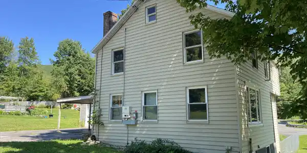 Image 4: Front C