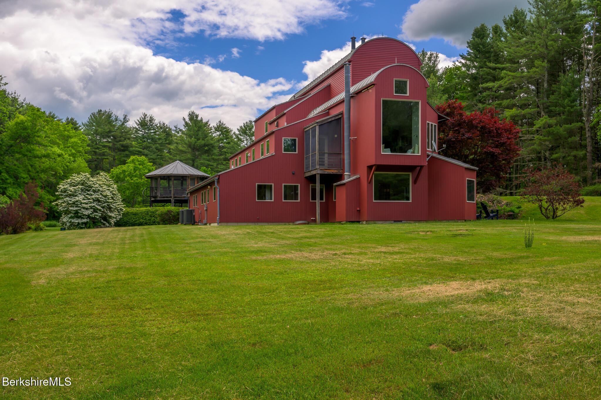 Image 4: West facing Ext