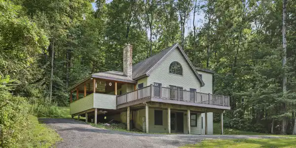 490 Reservoir Rd